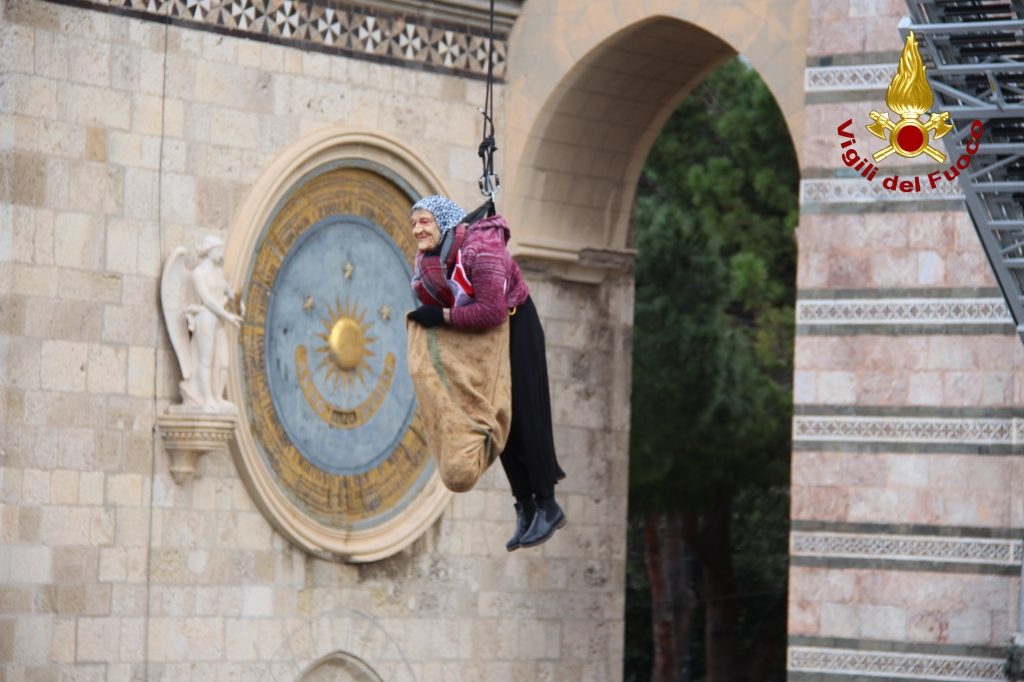 befana vigili fuoco messina