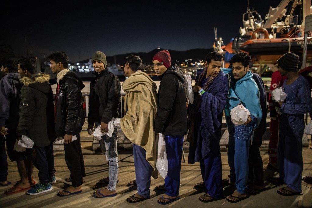 sbarco migranti messina