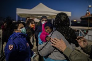sbarco migranti messina