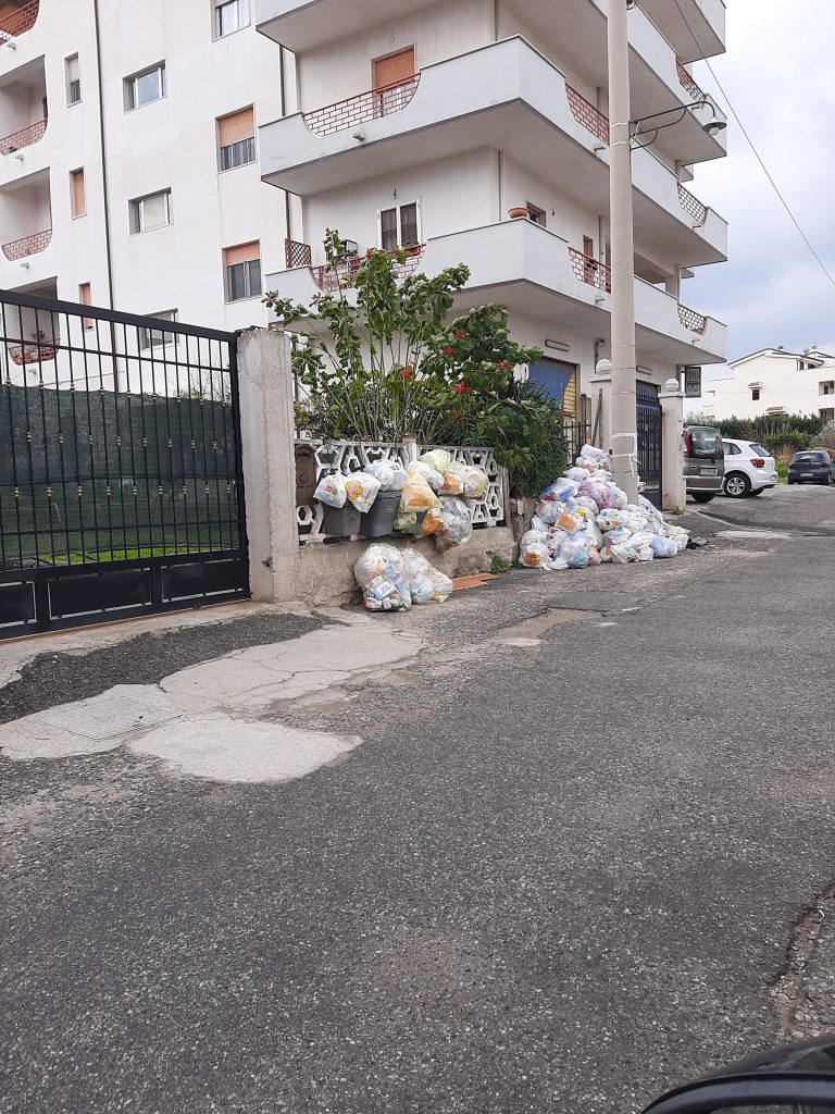 rifiuti pellaro