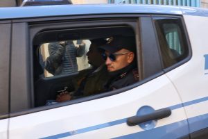uscita arresti questura