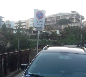 via cadorna messina divieto di sosta
