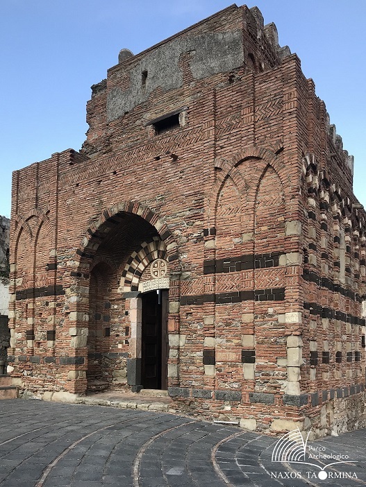Casalvecchio Siculo, Chiesa SS. Pietro e Paolo