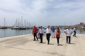 L'assessore Falcone al porto di Sciacca