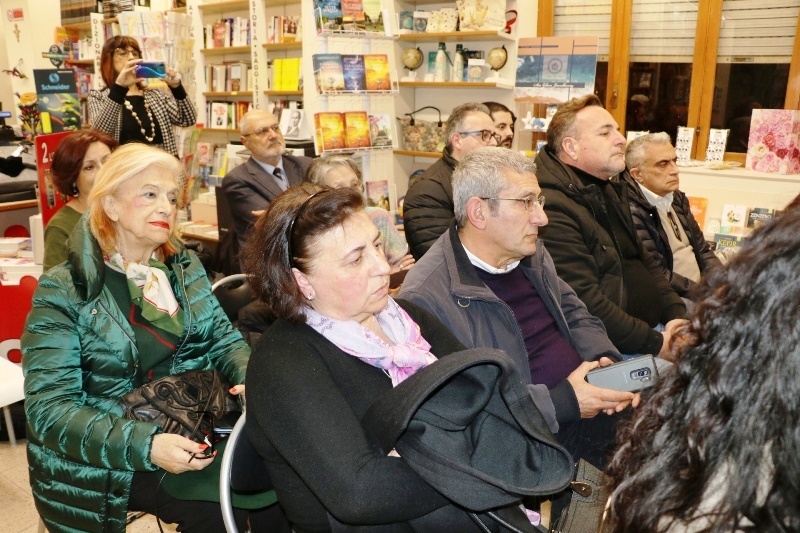 presentazione libro faraglioni