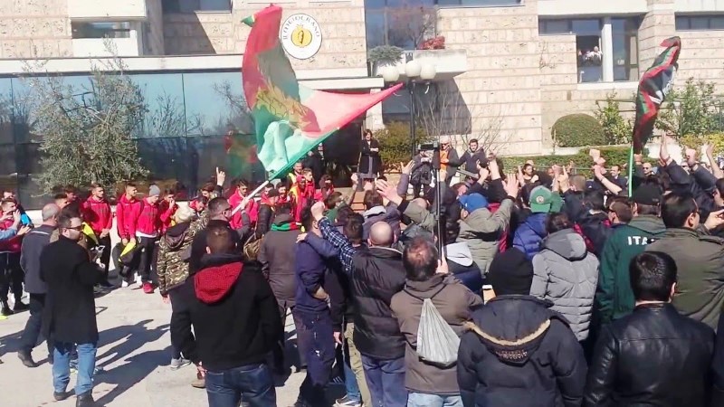 protesta tifosi ternana