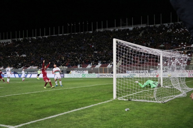 reggina ternana liotti
