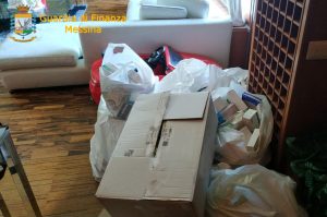 operazione messina arresto farmacista