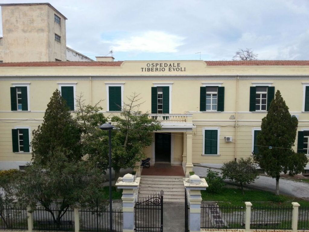 ospedale tiberio evoli melito