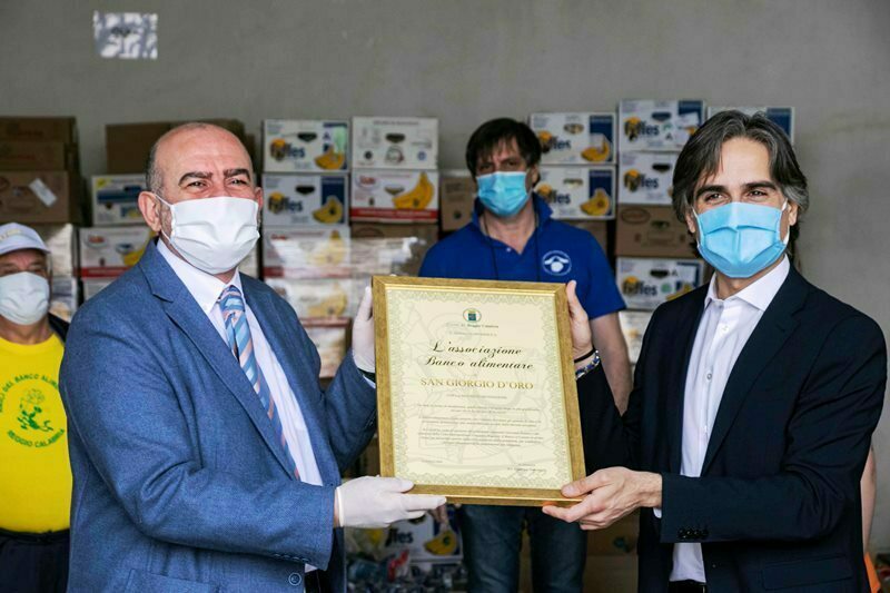 consegna san giorgio d'oro banco alimentare