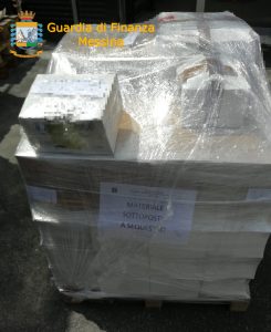 sequestro flaconi igienizzante Messina