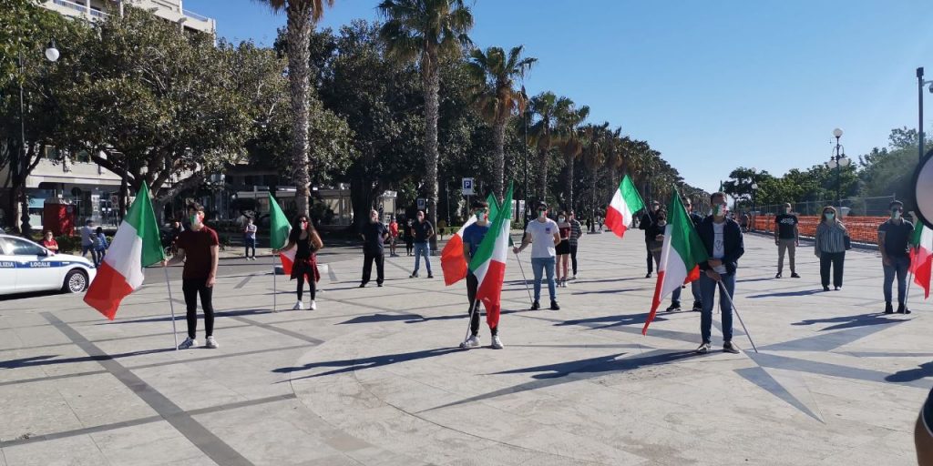 mascherine tricolori