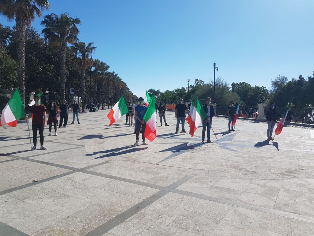 mascherine tricolori