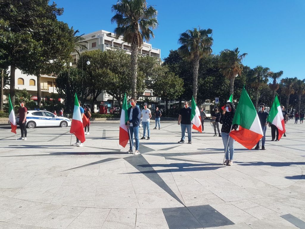 mascherine tricolori
