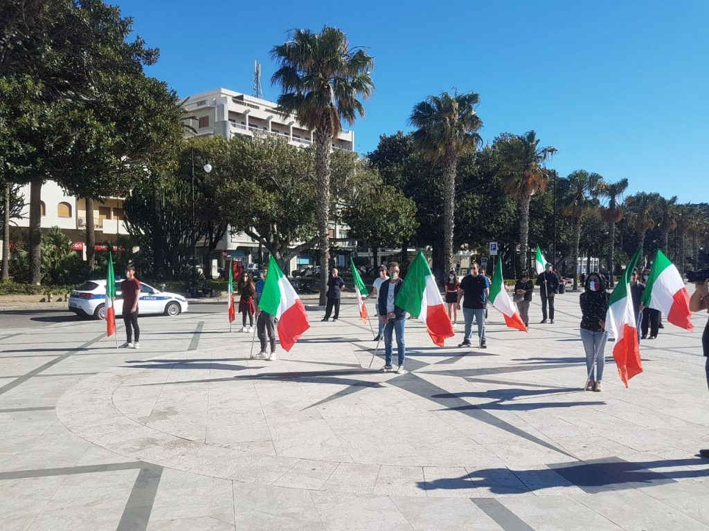 mascherine tricolori
