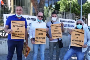 proteste autoscuole