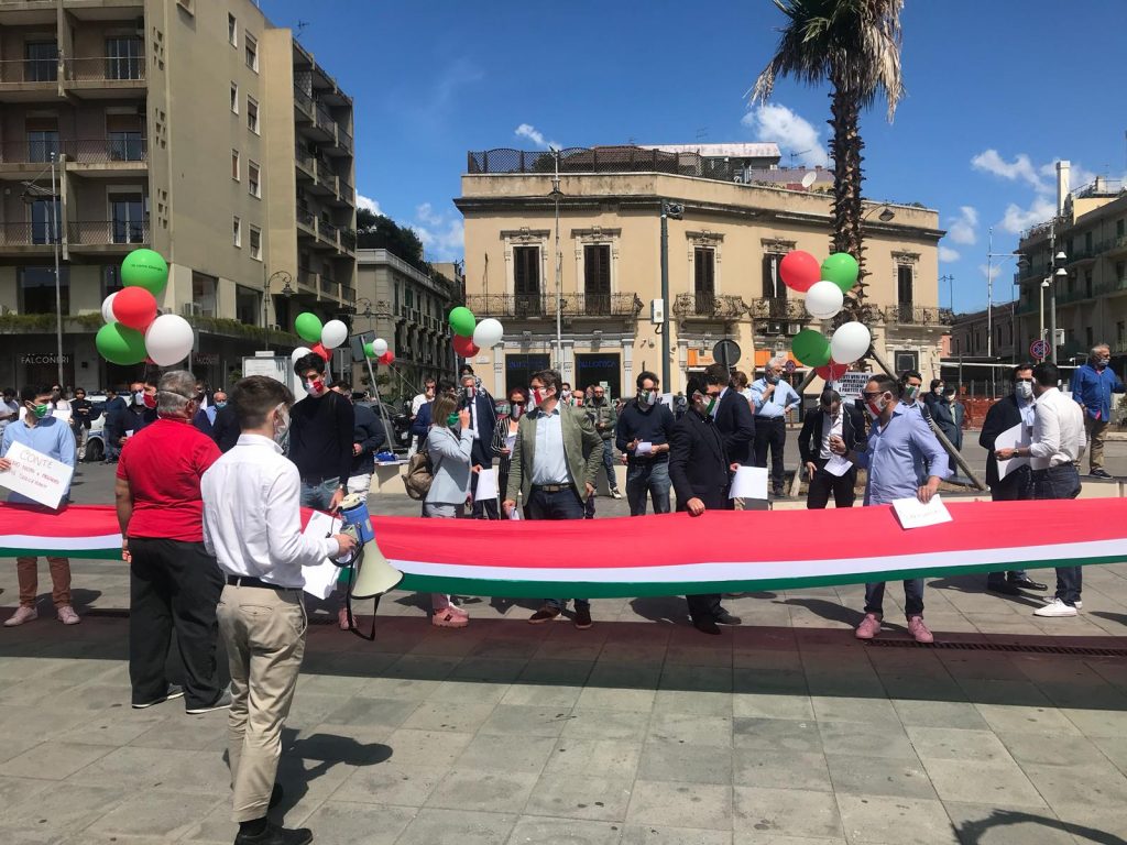Manifestazione centrodestra Messina (3)