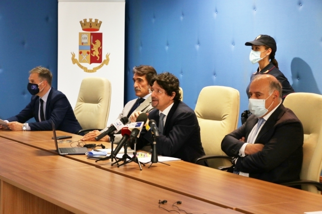 conferenza polizia arresti operazione malefix (3)