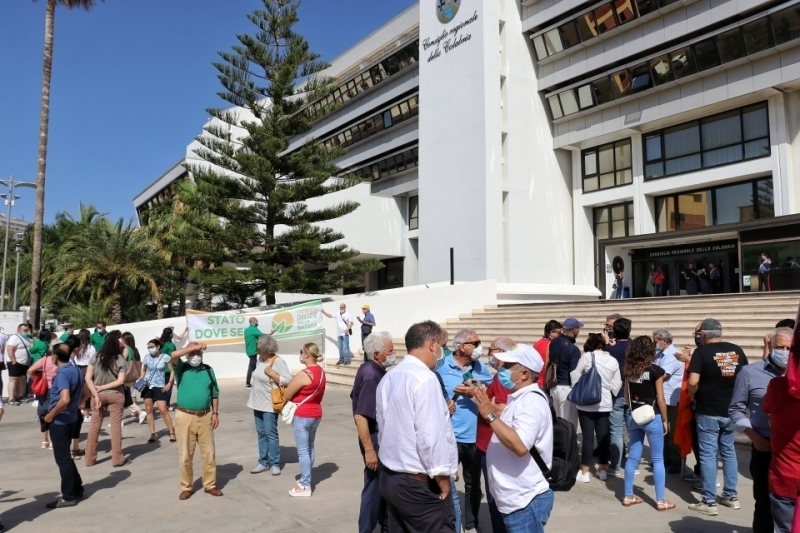 manifestazione rifiuti libera