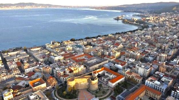 reggio calabria dall'alto