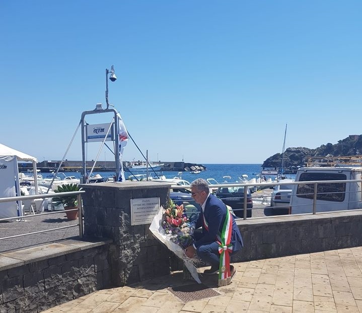 sindaco aci castello Carmelo Scandurra