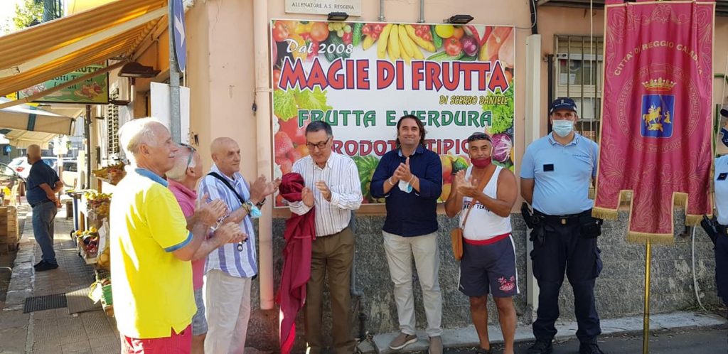 via franco scoglio