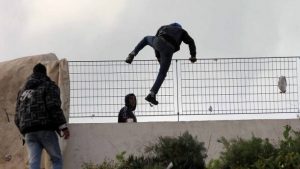 Migranti fuga
