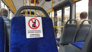 distanziamento mezzi pubblici