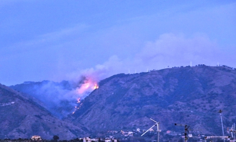 incendio reggio calabria