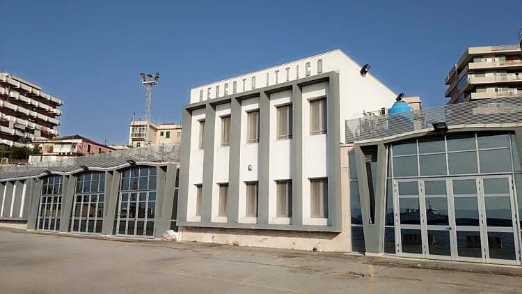 mercato ittico reggio calabria 31 agosto 2020 (5)