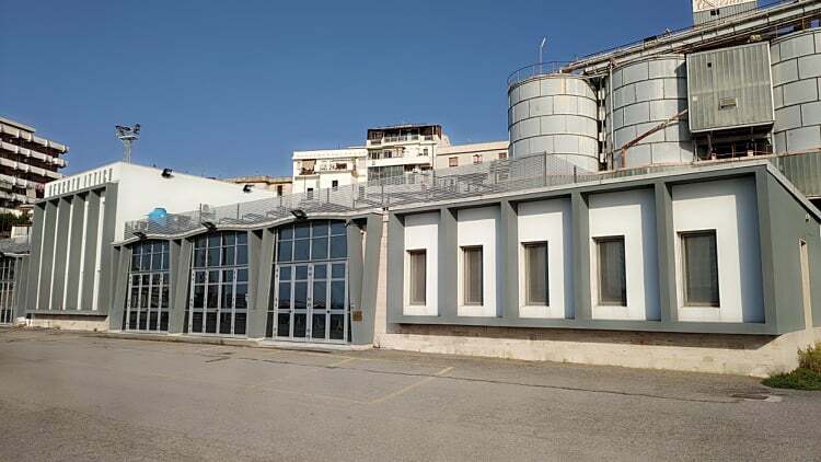 mercato ittico reggio calabria 31 agosto 2020 (5)