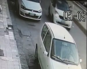 messina rifiuti buttati dal finestrino