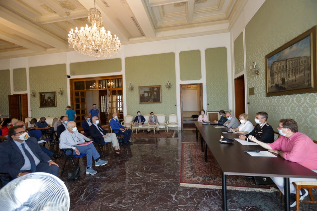 Riunione covid prefettura messina