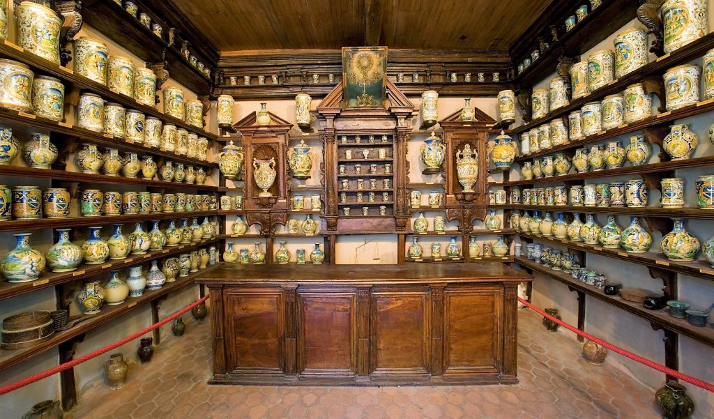 antica farmacia roccavaldina