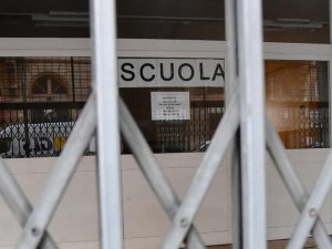 scuola chiusa covid