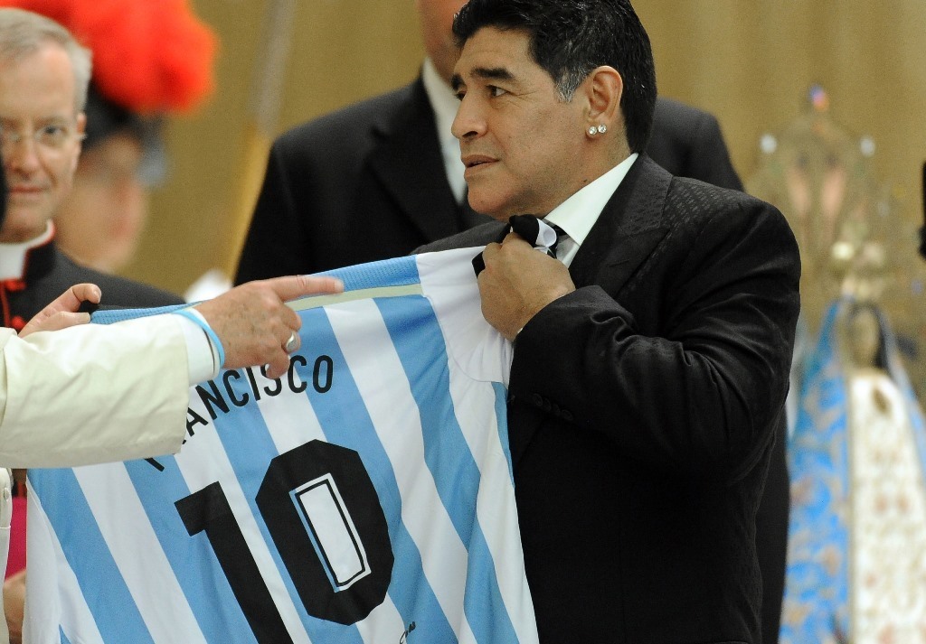 Maradona (19)