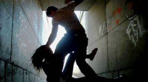 aggressione donna