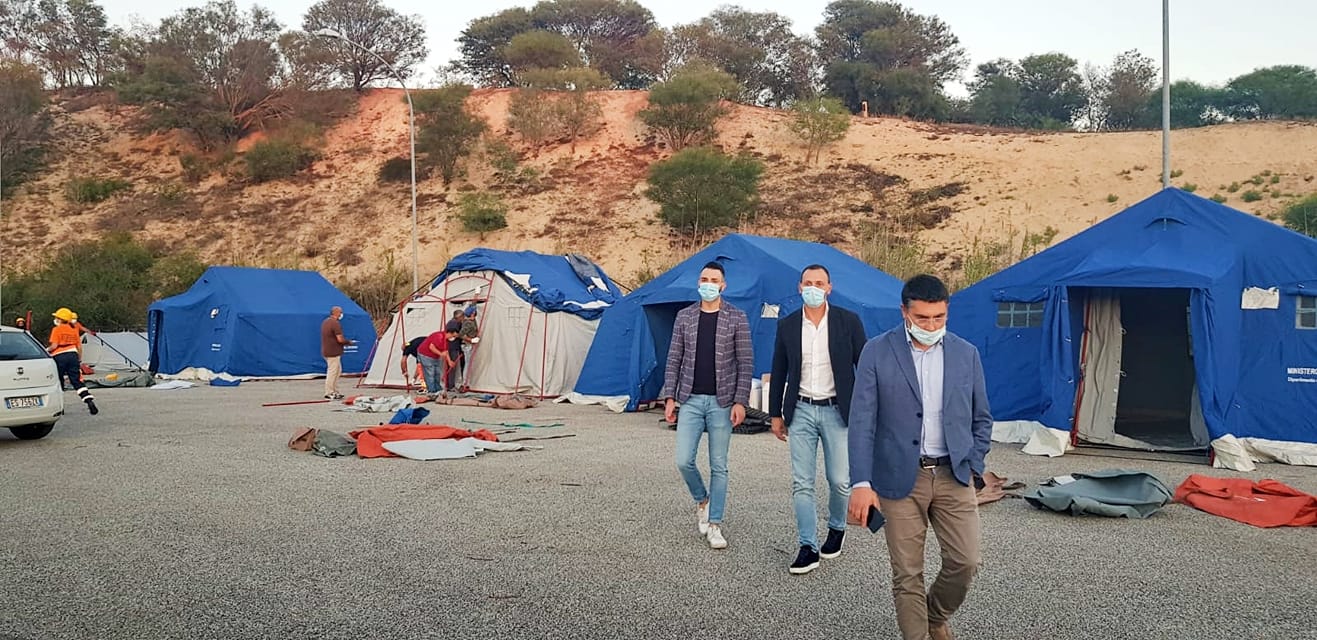 campo containers migranti rosarno