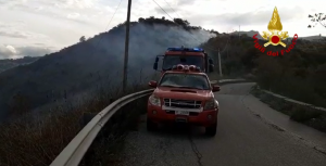 incendio letojanni