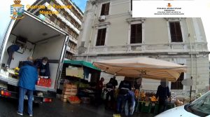 messina prodotti ortofrutticoli lavoratore nero