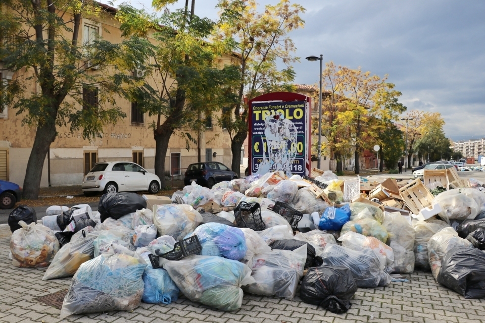 emergenza rifiuti reggio calabria san brunello