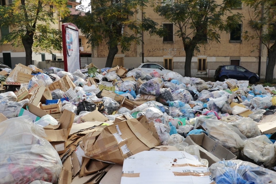 emergenza rifiuti reggio calabria san brunello