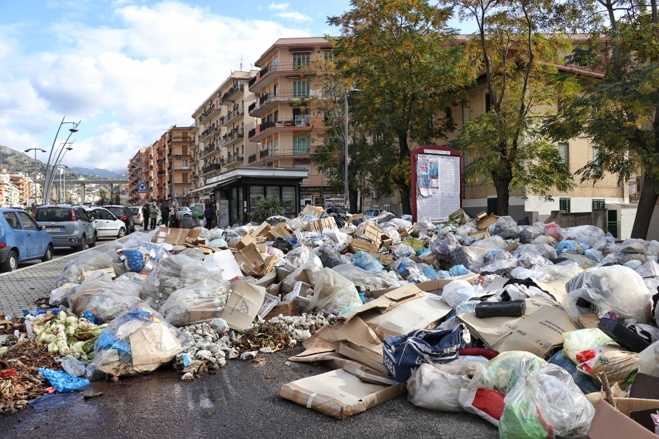 emergenza rifiuti reggio calabria san brunello