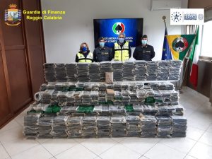 sequestro cocaina porto gioia tauro (2)