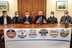 conferenza stampa consiglieri comunali minoranza reggio calabria 8