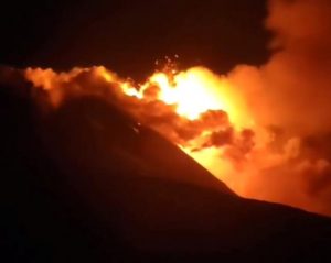 eruzione etna