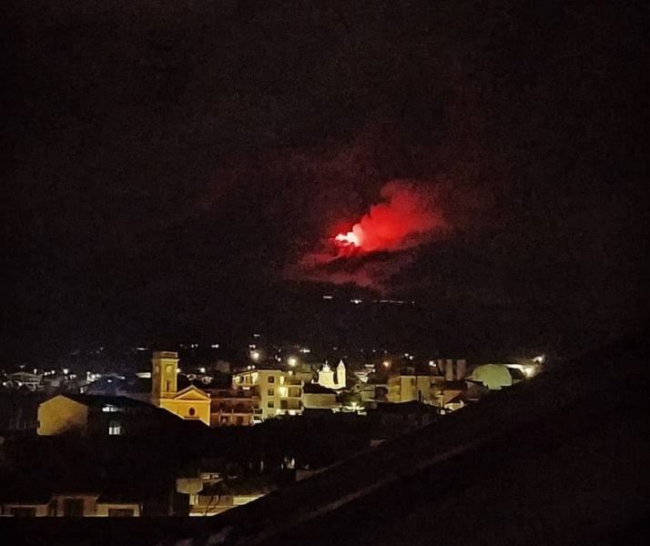 eruzione etna