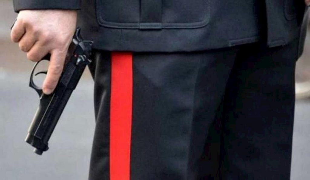 pistola carabinieri