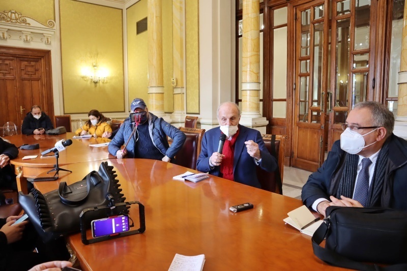 vicesindaco tonino perna incontro giornalisti reggio calabria