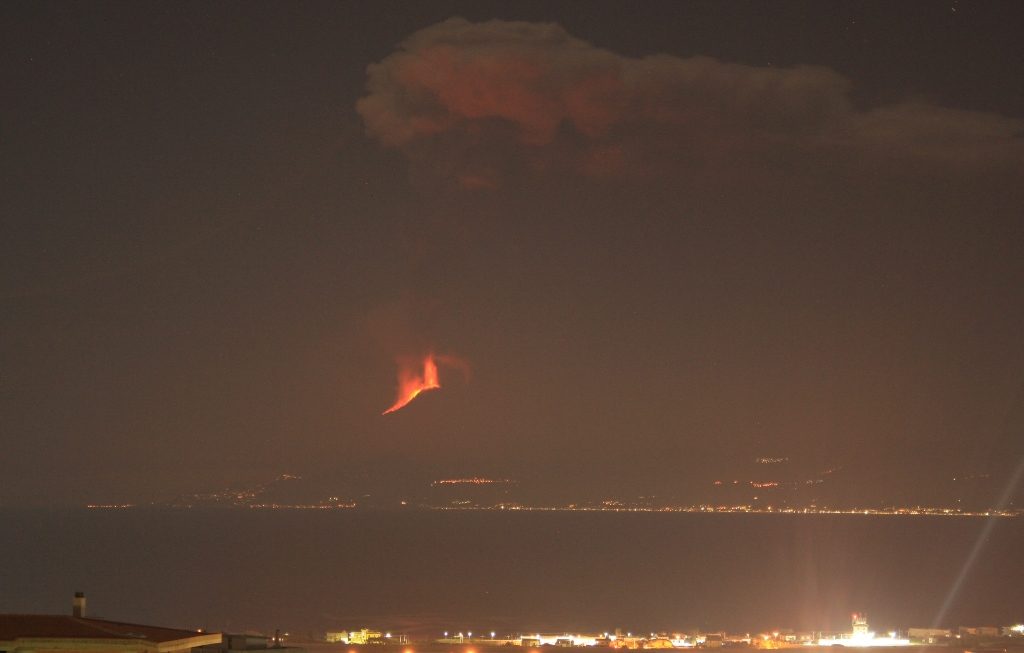 eruzione etna 24 febbraio 2021